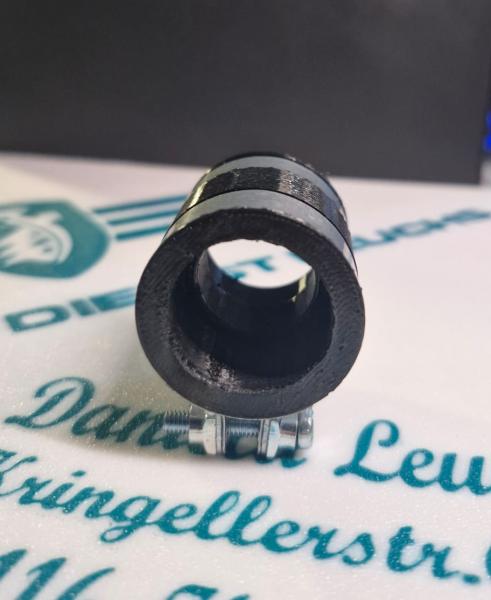 Originalgetreuer Nachbau des Ansauggummis für Zündapp KS 50 (Typ 517) inklusive 2 Originalen Norma Schellen